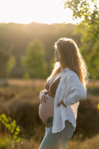 Zwangerschapshoot Heide Leesten- Fotograaf Tilburg- JJ Love Fotografie