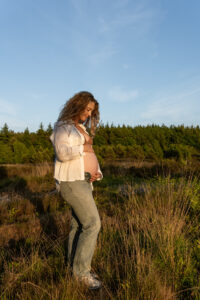 Zwangerschapshoot Heide Leesten- Fotograaf Tilburg- JJ Love Fotografie
