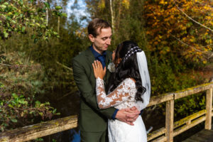 Trouwen in de herfst bij de Heische Hoeve in Loosbroek- Trouwfotograaf Tilburg- JJ Love Fotografie