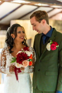 Trouwen in de herfst bij de Heische Hoeve in Loosbroek- Trouwfotograaf Tilburg- JJ Love Fotografie