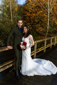 Trouwen in de herfst bij de Heische Hoeve in Loosbroek- Trouwfotograaf Tilburg- JJ Love Fotografie