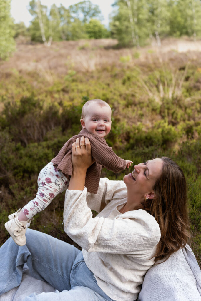 Newbornshoot Heide Leesten- Fotograaf Tilburg- JJ Love Fotografie